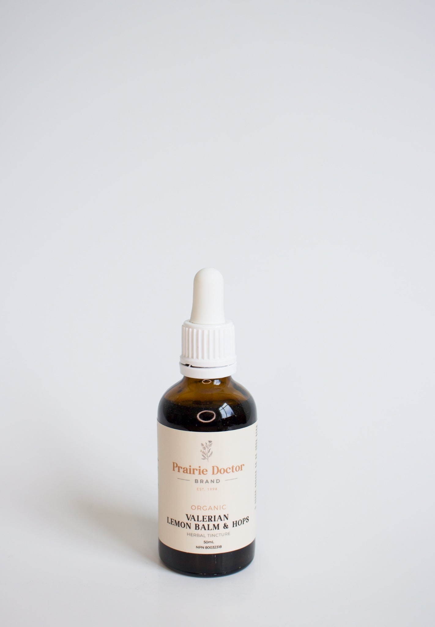 Our organic Valerian, Lemon Balm & Hops herbal tincture blend is crafted using organic, sustainably sourced herbs. This blend has been created to help relieve difficulty in falling asleep as a natural sedative and calmative.