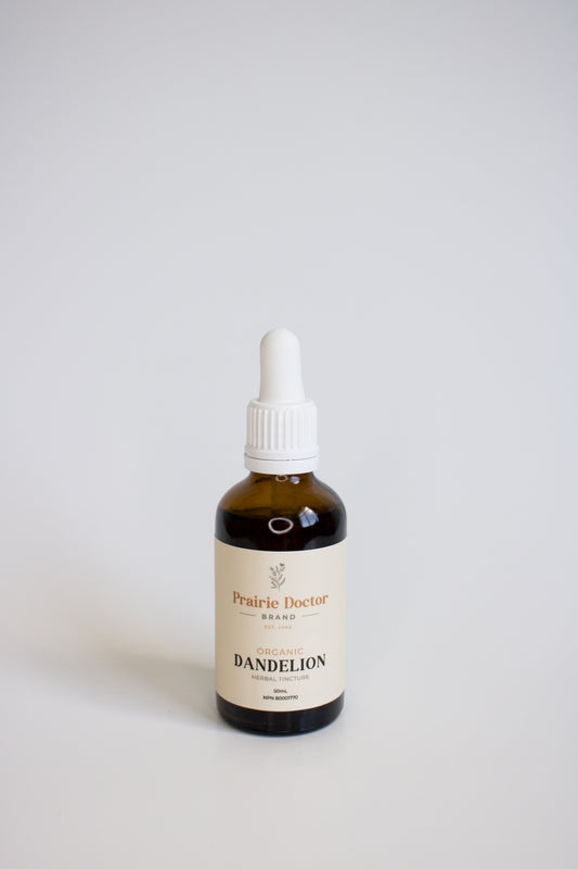 Our organic Dandelion herbal tincture is crafted using organic, sustainably sourced Dandelion leaves and roots. Dandelion is known for its ability to support healthy digestion by stimulating the appetite and digestive processes.